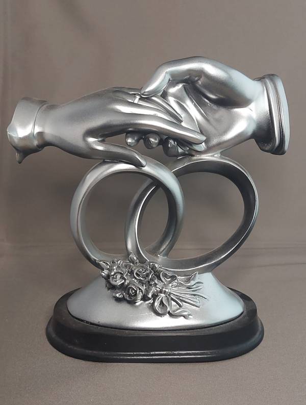 "Beeld Handen met Ringen"