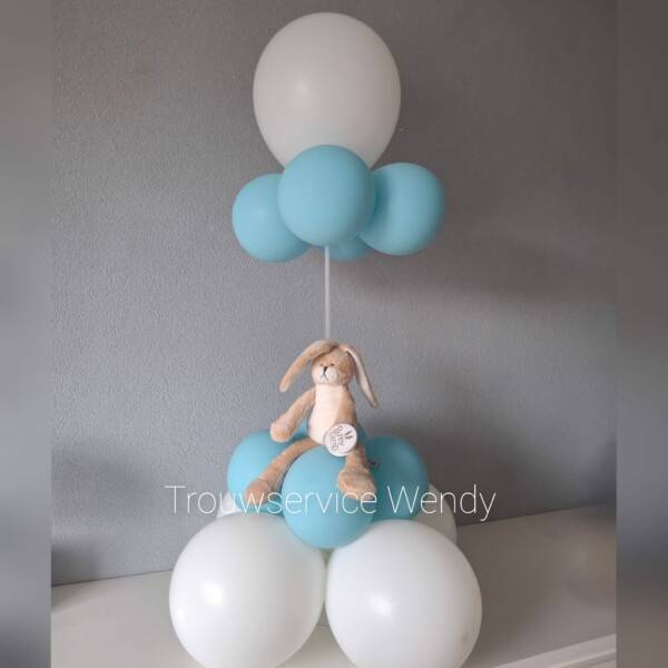 "Ballonnenpilaar Geboorte"